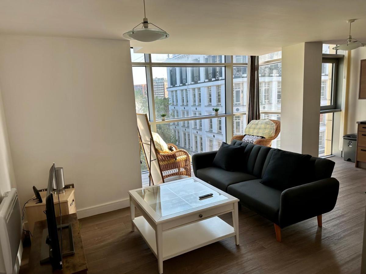 Birmingham Prime Location Stunning Apartment Floor-To-Ceiling Windows Εξωτερικό φωτογραφία